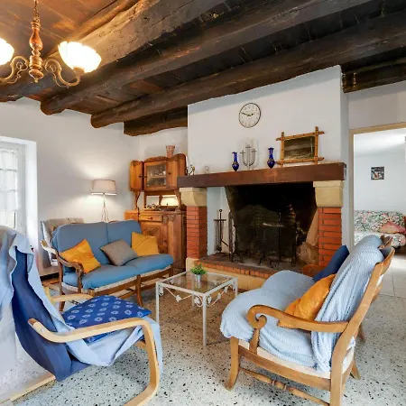 Holiday home In Cendrieux With Garden Shed *