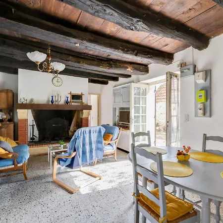 In Cendrieux With Garden Shed Holiday home Val de Louyre et Caudeau