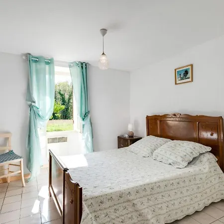 In Cendrieux With Garden Shed Val de Louyre et Caudeau