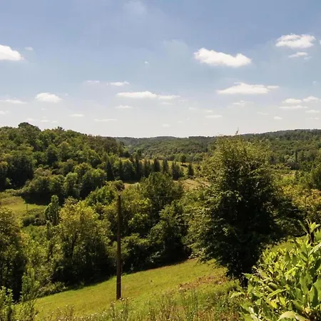 In Cendrieux With Garden Shed Val de Louyre et Caudeau